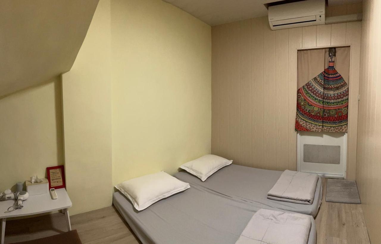 Back To Real Hostel Taitung Luaran gambar